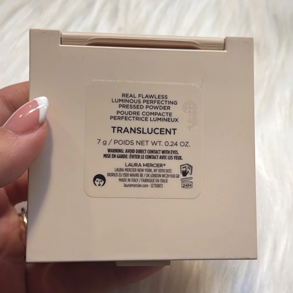 Laura Mercier Real Flawless Luminous Perfecting Talc-Free Pressed Powder